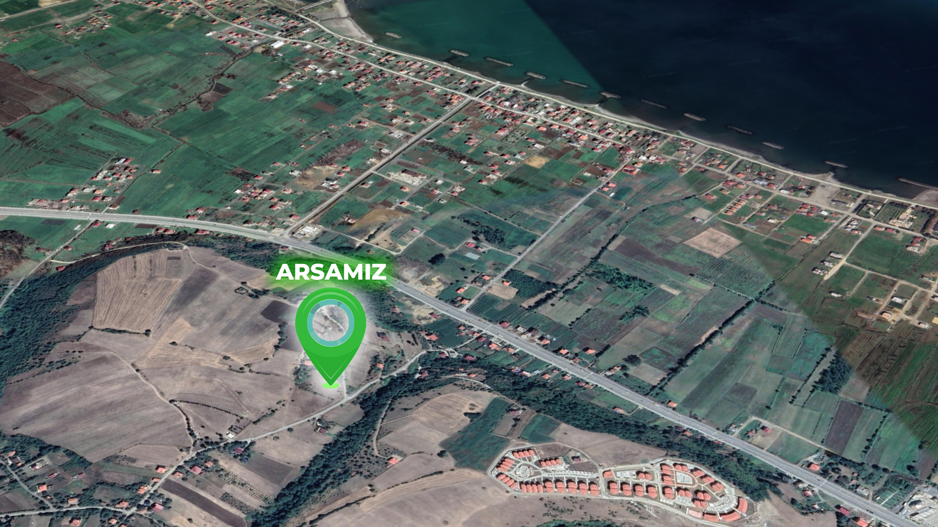 19 Mayıs'da Satılık Deniz Manzaralı 466 m2 Arsa 2
